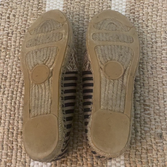 Snakeskin/striped espadrille slip one - Picture 3 of 4